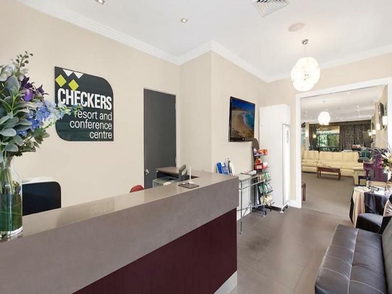 Checkers Resort Terrey Hills Eksteriør billede